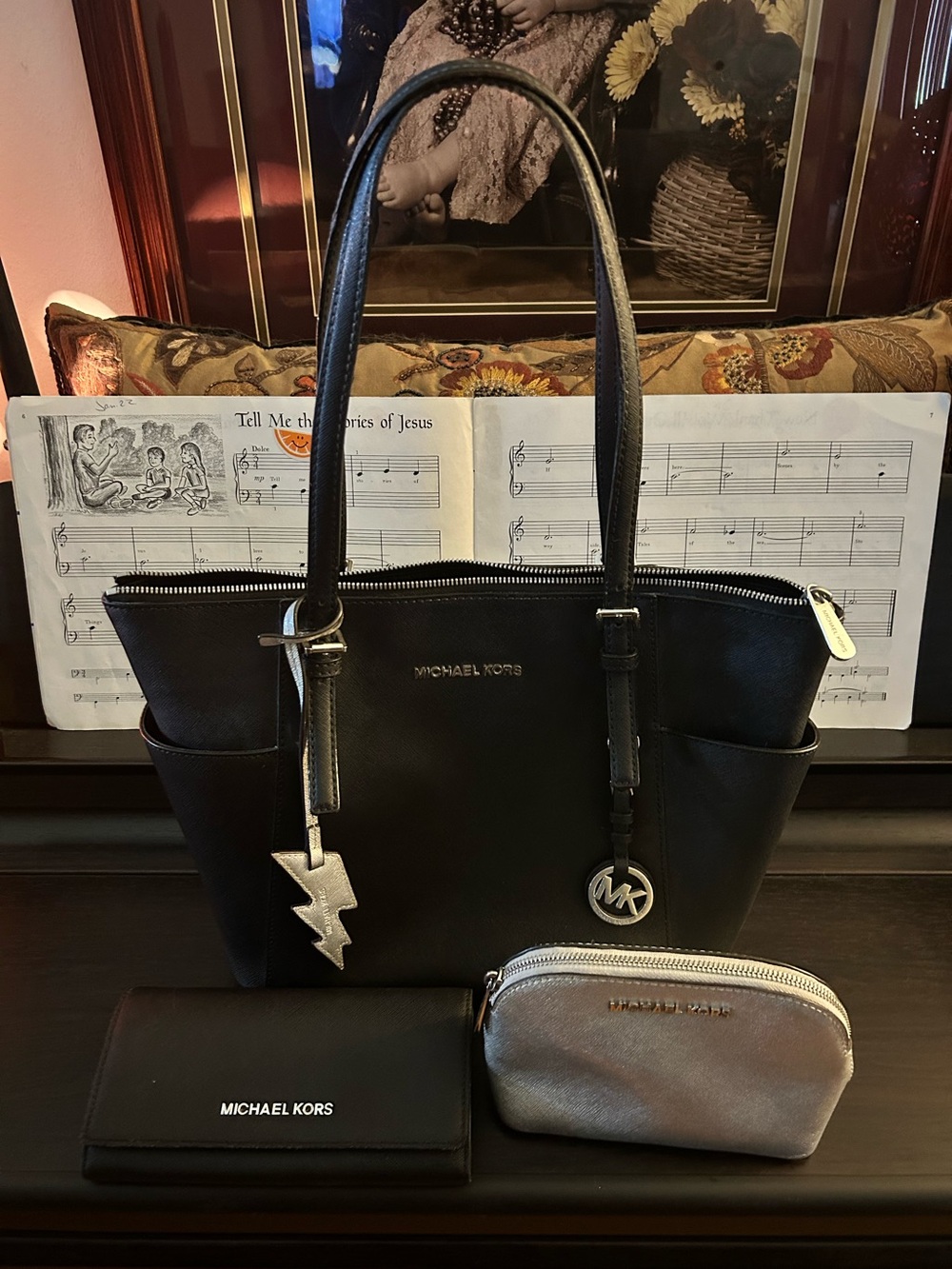 MICHAEL KORS Jet Set Black Large Saffiano Leather Tote, Wallet & Silver Set